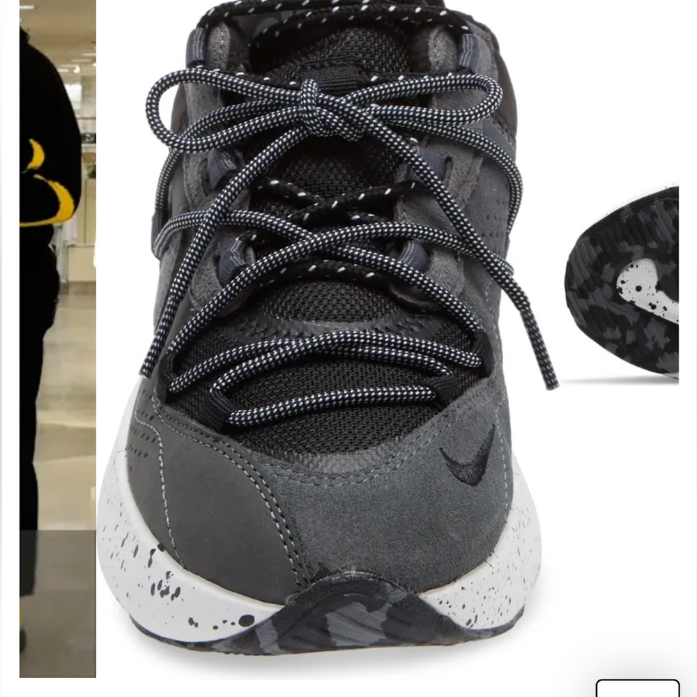 NIKE Air Max “Viva” Sneaker, NWT. *SOLD OUT* - Picture 2 of 6